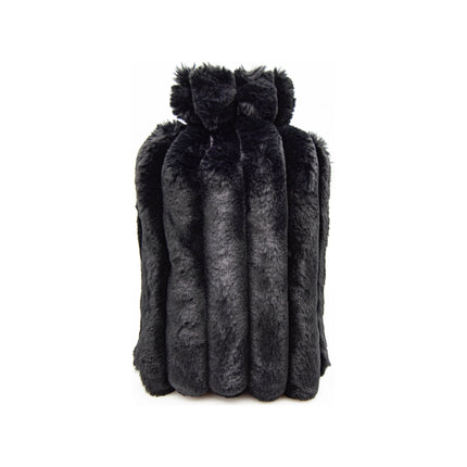 Tragar Warmwaterkruik 2L – Zwarte Fluffy Hoes – Natuurlijk Rubber – Lekvrij & Herbruikbaar – Voor Pijnverlichting en Warmte