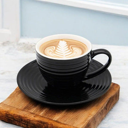 Bella Fiore Porseleinen Koffiekopjes Set – 6 Luxe Zwarte Kopjes met Schoteltjes – 220 ml – Geschenkdoos voor Koffieliefhebbers
