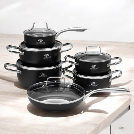 Meyerhoff Premium Pannenset 12‑delig – Aluminium – Zwart – Inclusief Koekenpan, Steelpan & Glazen Deksels – Geschikt voor Inductie