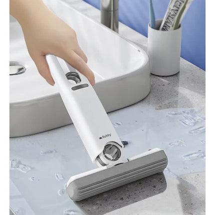 Ruhhy Compacte Mini-Mop – Streeploos Ramen & Spiegels Wassen – Waterinjectiesysteem – 2 Duurzame Klikpads – Ergonomische Handgreep – Wit
