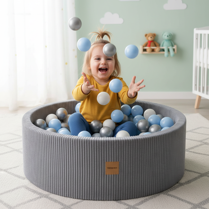 Trendmix Luxe Ronde Ballenbak 90x30 cm – Corduroy – Lichtgrijs – 200 Ballen in Parelmoer, Lichtblauw en Zilver