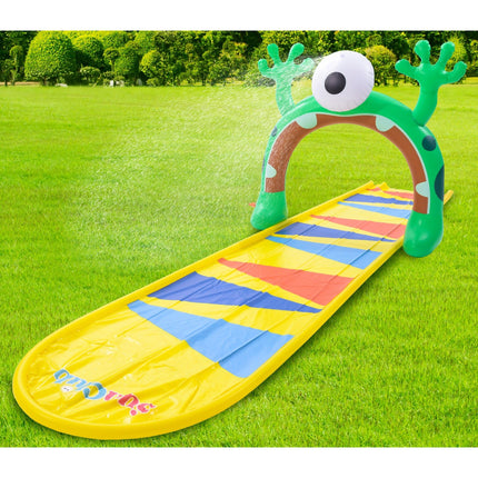 Sunclub Waterglijbaan 488 cm – Waterslide met Sproeiers – Buikglijbaan voor Kinderen – Tuinslang Aansluiting – 5-14 Jaar