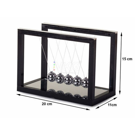 Newton pendel balance ballen zwarte basis