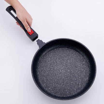 Korkmaz Ornella Koekenpan 28 cm – Aluminium Pan 3L Met Afneembaar Handvat – 5-Laags Antiaanbaklaag – Marmerlook – Voor Inductie en Alle Warmtebronnen