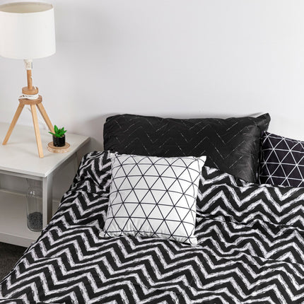 Dolce Vita Collection Royal dekbedovertrek 220 × 200 cm – Satijnkatoen – Zwart/Wit – Inclusief 2 kussenslopen